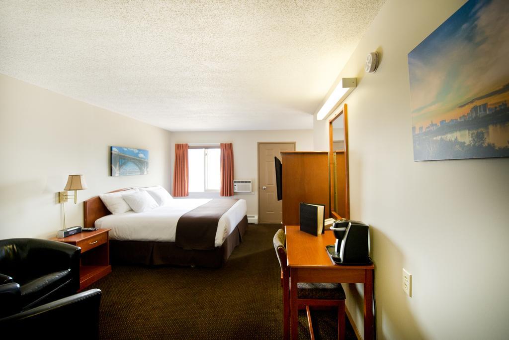 Riviera Motor Inn Саскатун Стая снимка